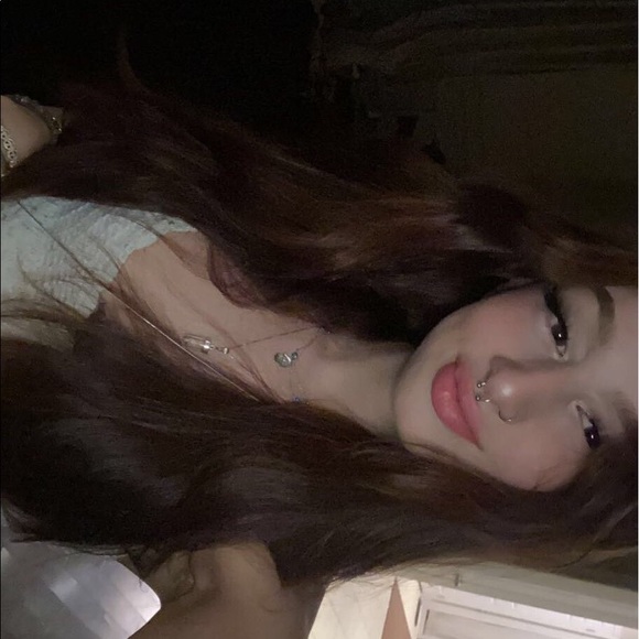 Meet your Posher, Chloe - Picture 1 of 1